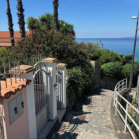 Comfortable Apartment In Maratea With Sea View 95 M² + Parking Eksteriør billede