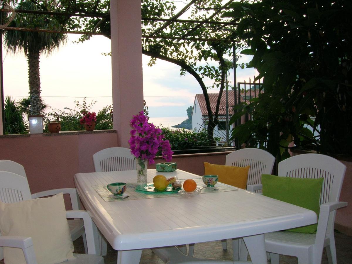 Comfortable Apartment In Maratea With Sea View 95 M² + Parking Eksteriør billede